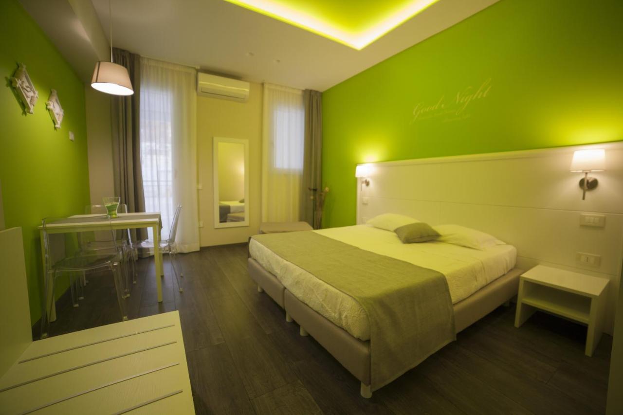 Residence Del Sole Manfredonia Bagian luar foto